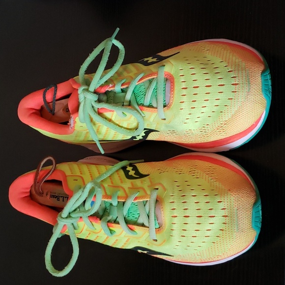 Saucony Other - Saucony Ride 13 Powerrun Pre-owned sz10. Wear on left shoe pictured.